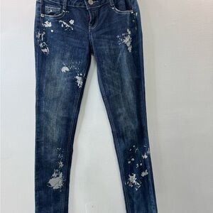 Almost famous size 5 Stylish Blue Distressed Women's Jeans